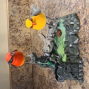 Singing Music Toy Red Yellow Birds Pet Animal Chirping Nature